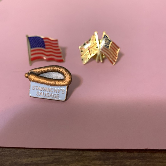 Three pins* - Picture 3 of 6